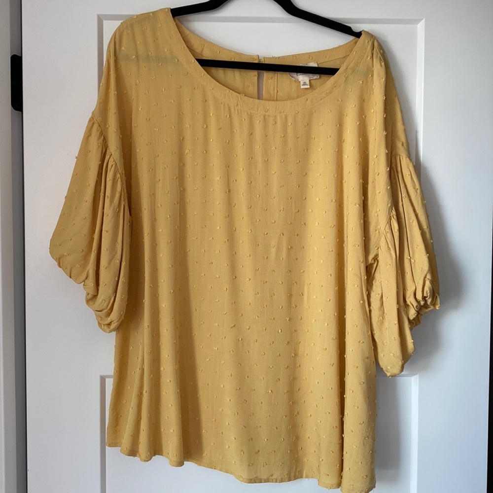 Short leave top